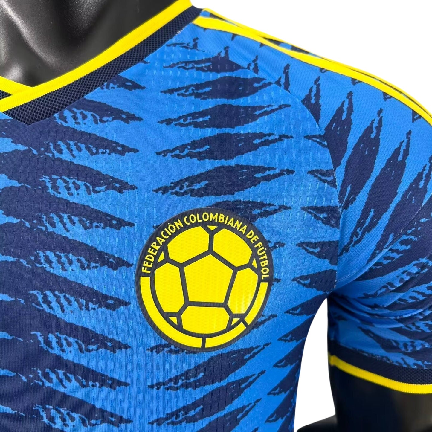 Camiseta Colombia 2026 Version Jugador - Comprar en USA | JB Jerseys - JBjerseys.com